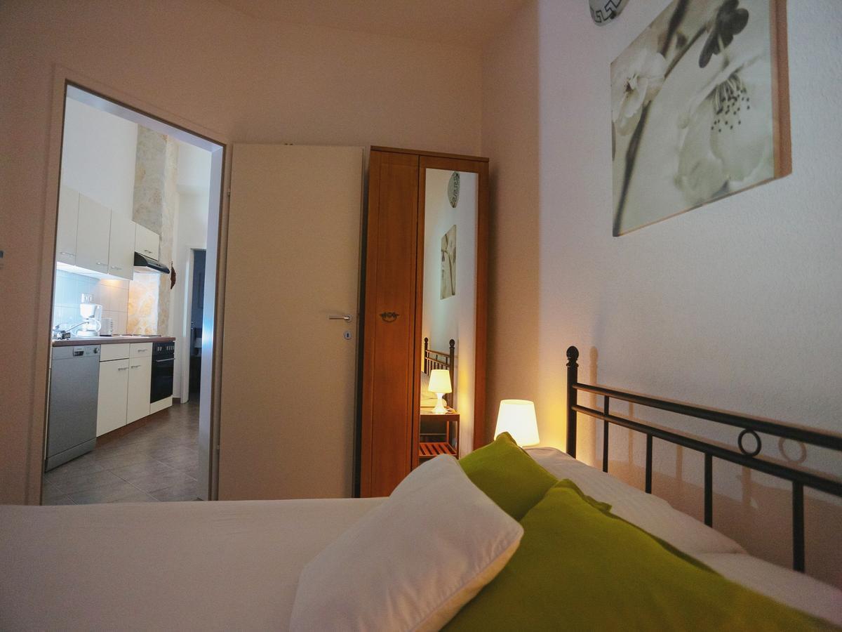 Apartment Nanito Trogir Kültér fotó