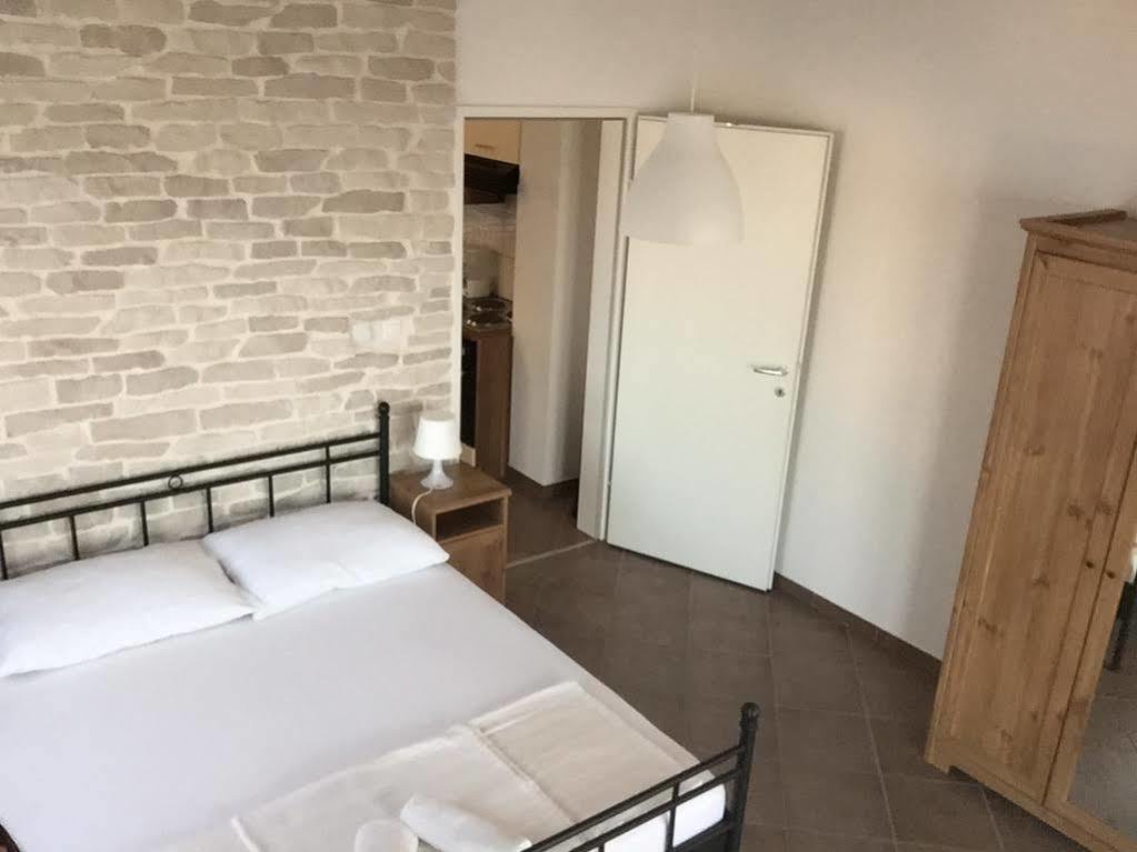 Apartment Nanito Trogir Kültér fotó